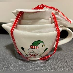 Rae Dunn Christmas Snowman Holiday Ceramic Measuring Cup 4 piece Set NWT